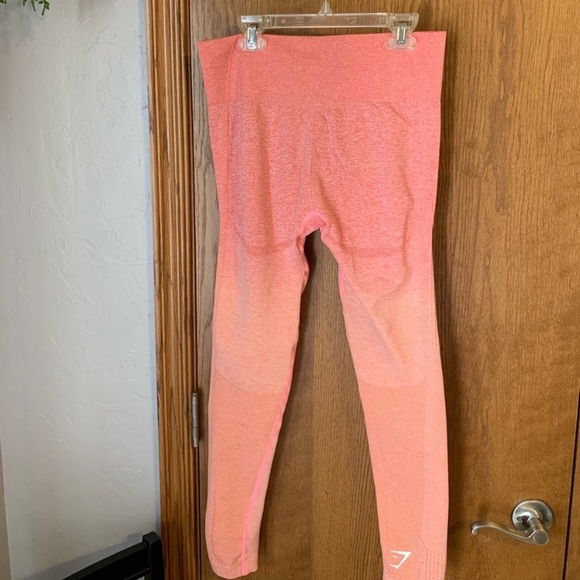 Gymshark Ombré Set (Sz. M) - Picture 5 of 9